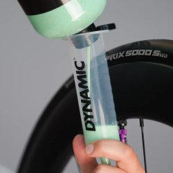 Dynamic Hector the Injector Sealant injector