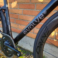 evolve CIMA Speed - Nirvana Artist Carbon Road bike - Size M/544mm