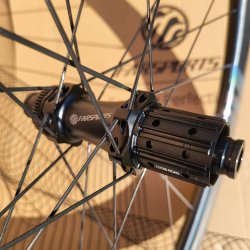 FARSPORTS 2026 Gravel X4 Sapim CX-Ray